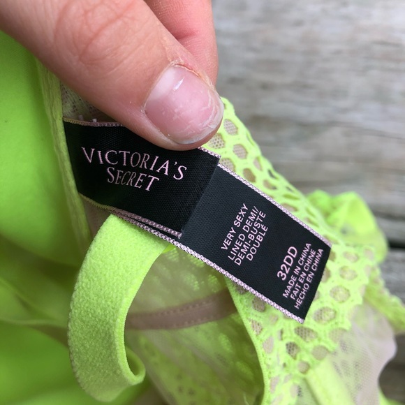 Victoria’s Secret Very Sexy Lined Demi Neon Bra - Picture 5 of 8